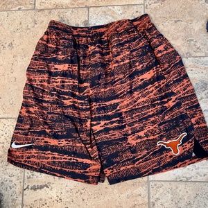 University of Texas Longhorns Nike  Men's Swim Trunks Size XL